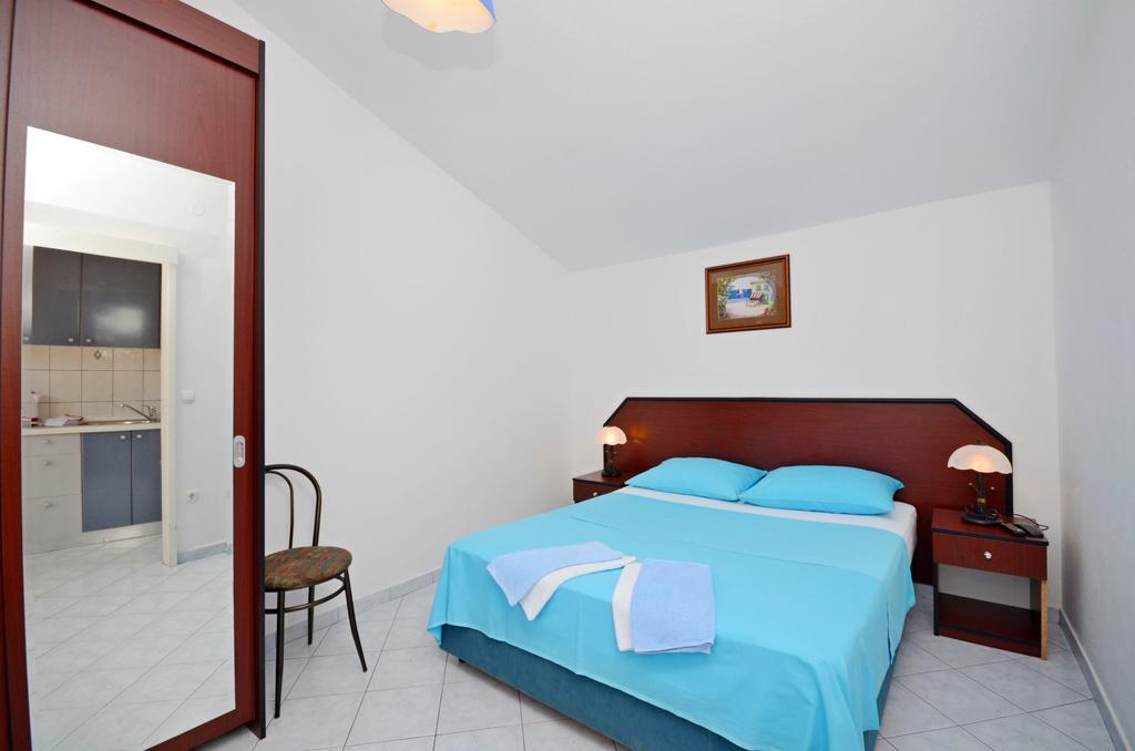Apartments Hrgovic Rogoznica (Sibenik-Knin) Exterior foto