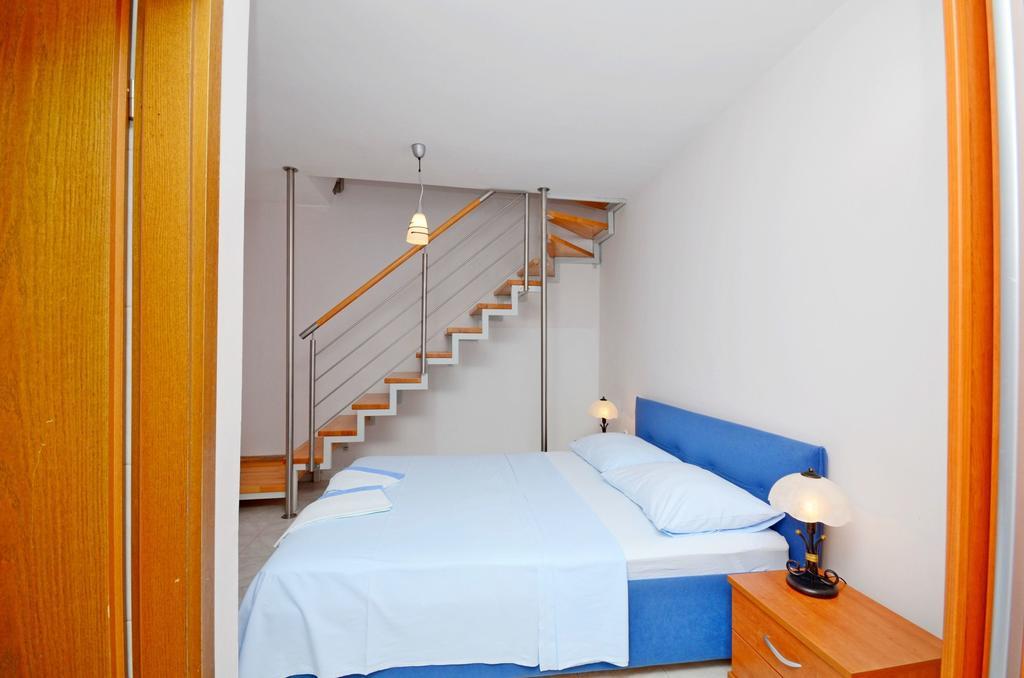 Apartments Hrgovic Rogoznica (Sibenik-Knin) Exterior foto